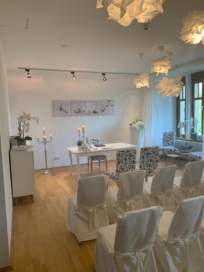 Deckert'S Hotel An Der Klosterpforte Lutherstadt Eisleben Esterno foto
